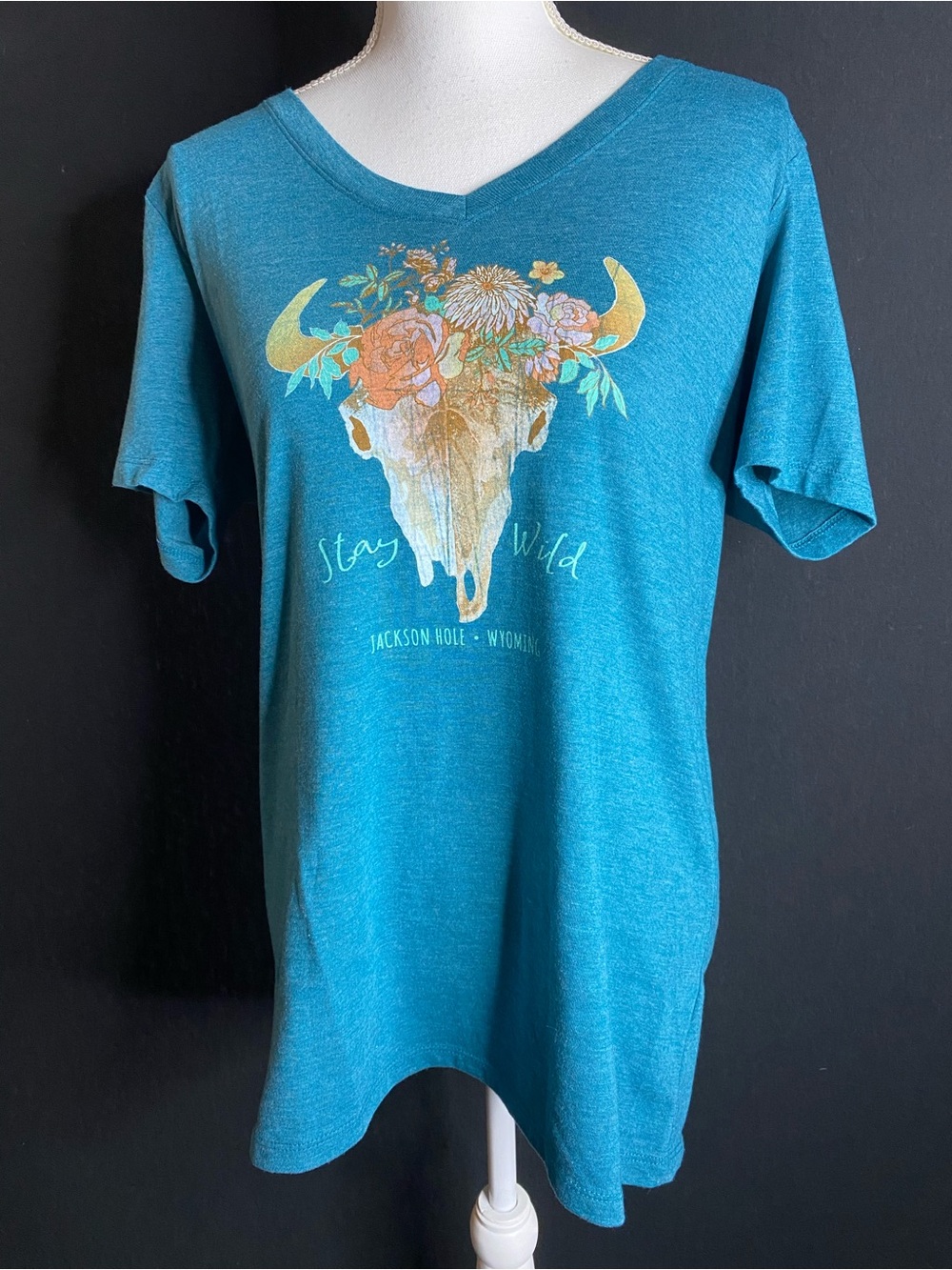 Stay Wild Jackson hole Wyoming Floral Skull V-Neck Tee - Teal
